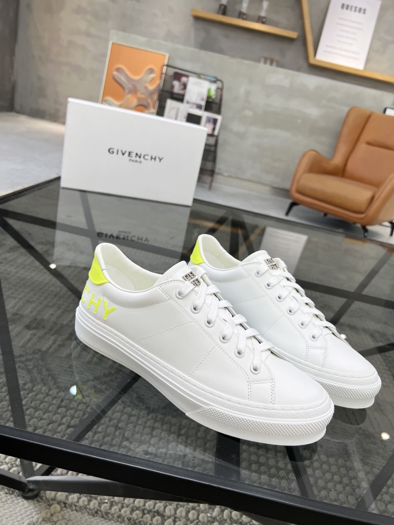 Givenchy Sneakers